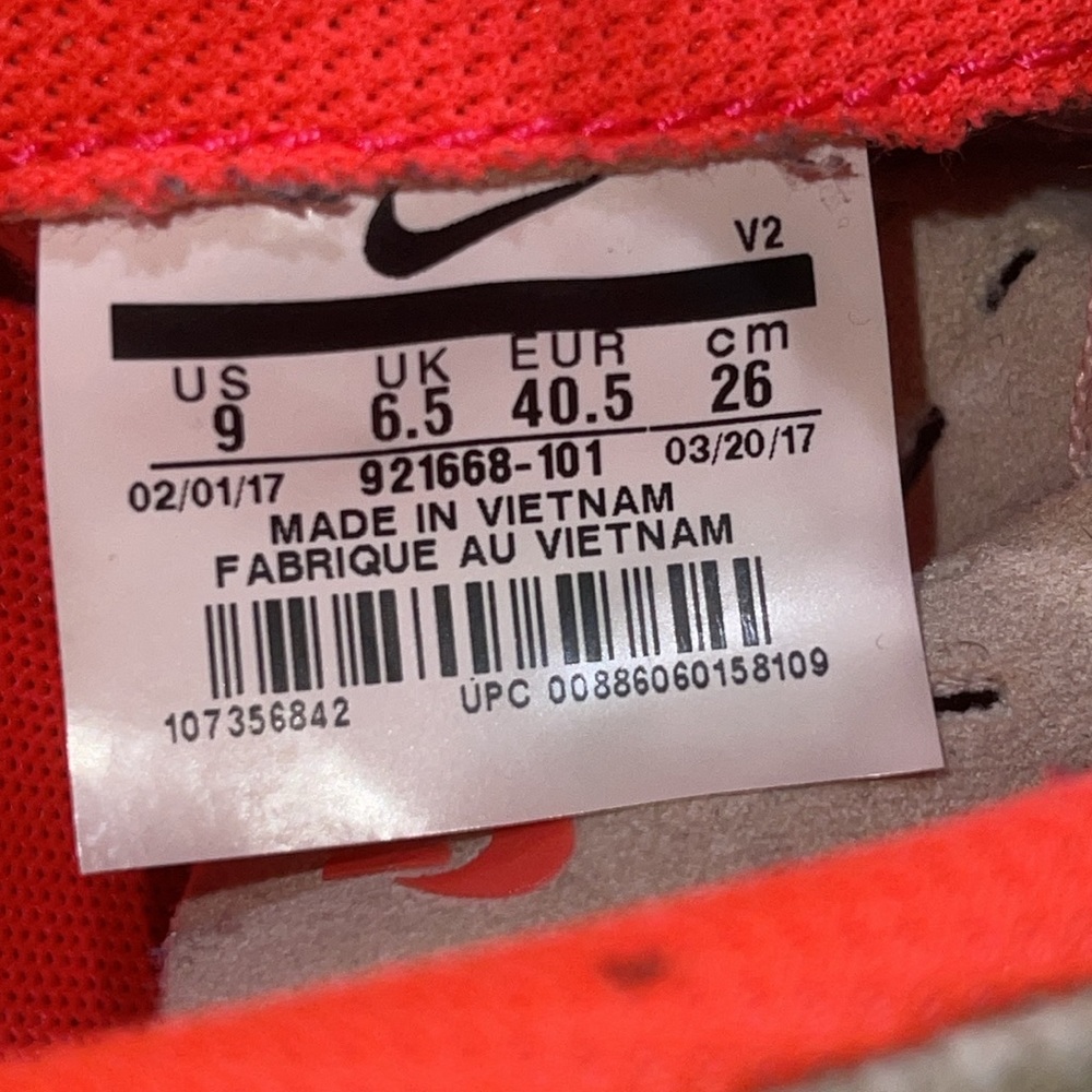 Nike Tanjun Racer - Picture 9 of 9